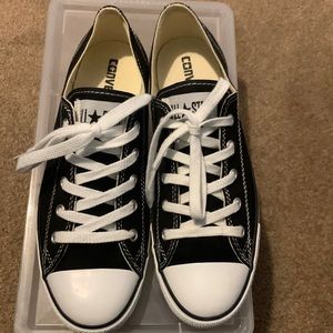 Converse Low Top